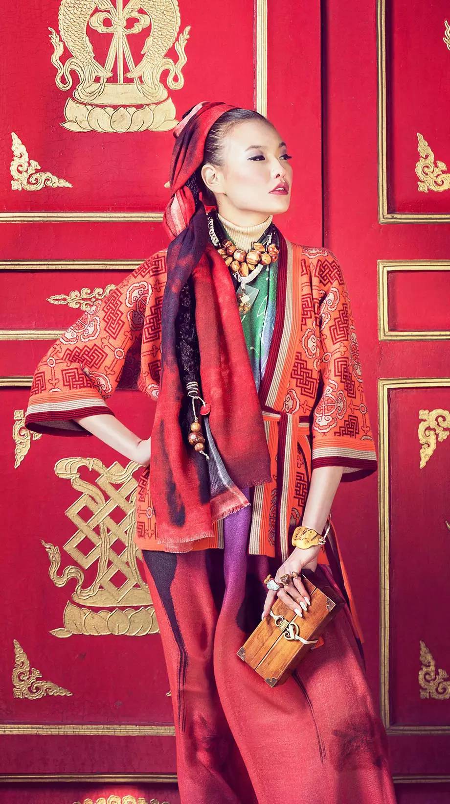 【蒙古服饰】蒙古国知名大牌GOBI 最新流行服饰展播 美呆了