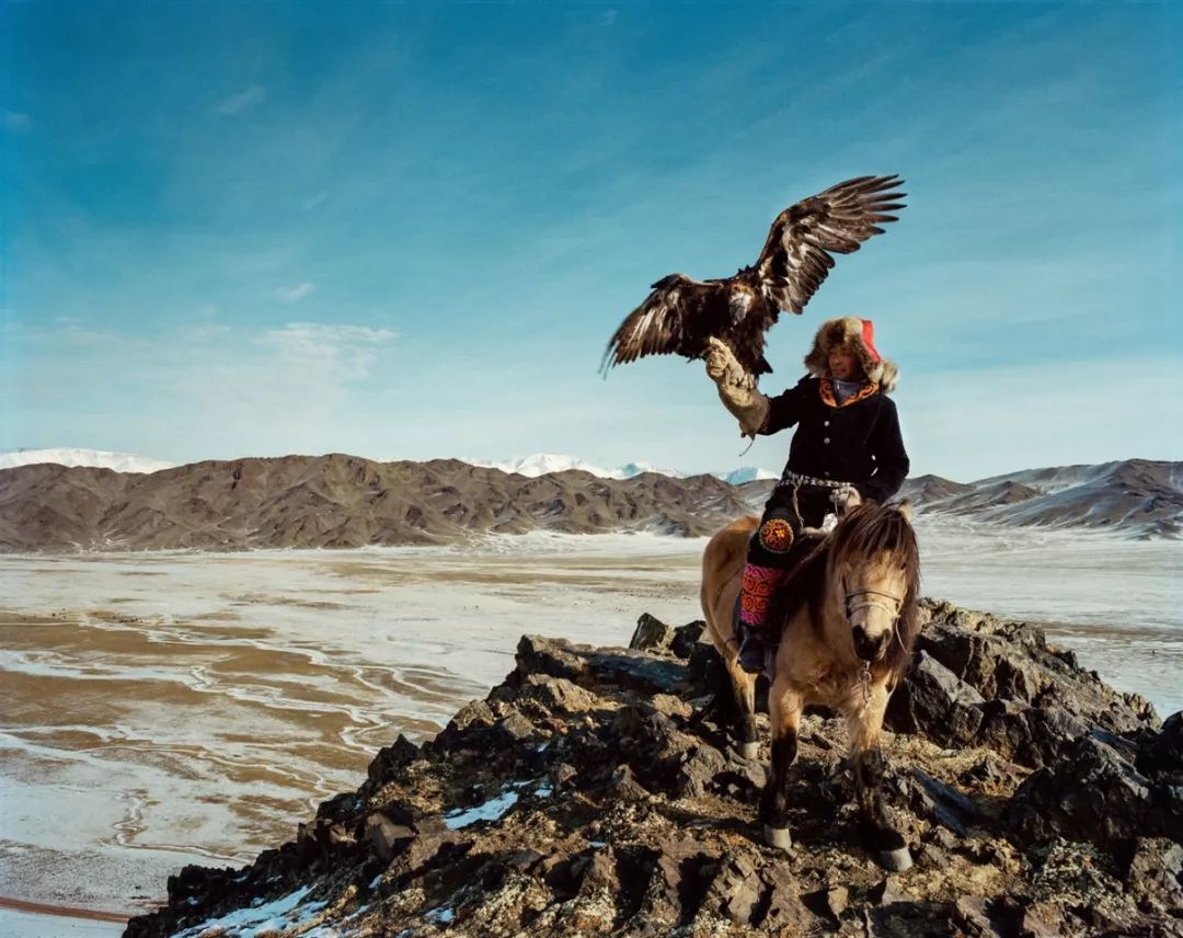 为了报恩，法国摄影师用17年拍出了真正的蒙古