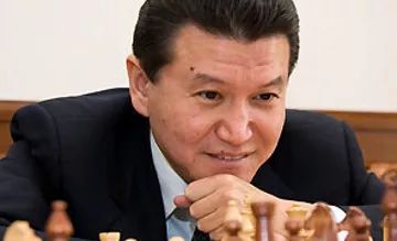 他是蒙古人 31岁便成为统领一方的共和国总统