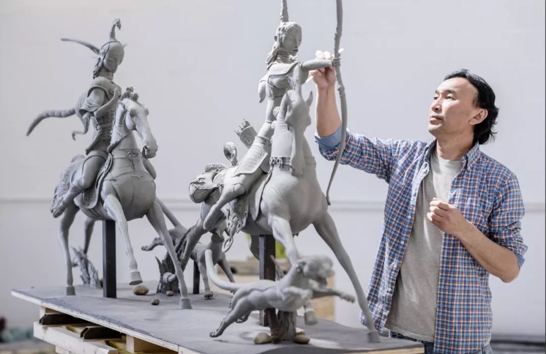 享誉世界的布里亚特雕塑家达西·纳姆达科夫