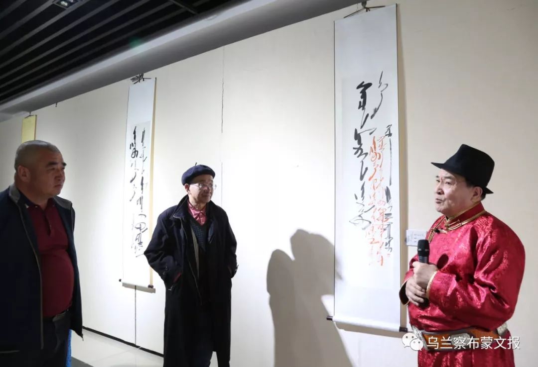 《蒙古文化魂宝——巴图巴雅尔蒙古文书法展》在呼和浩特举办 第16张
