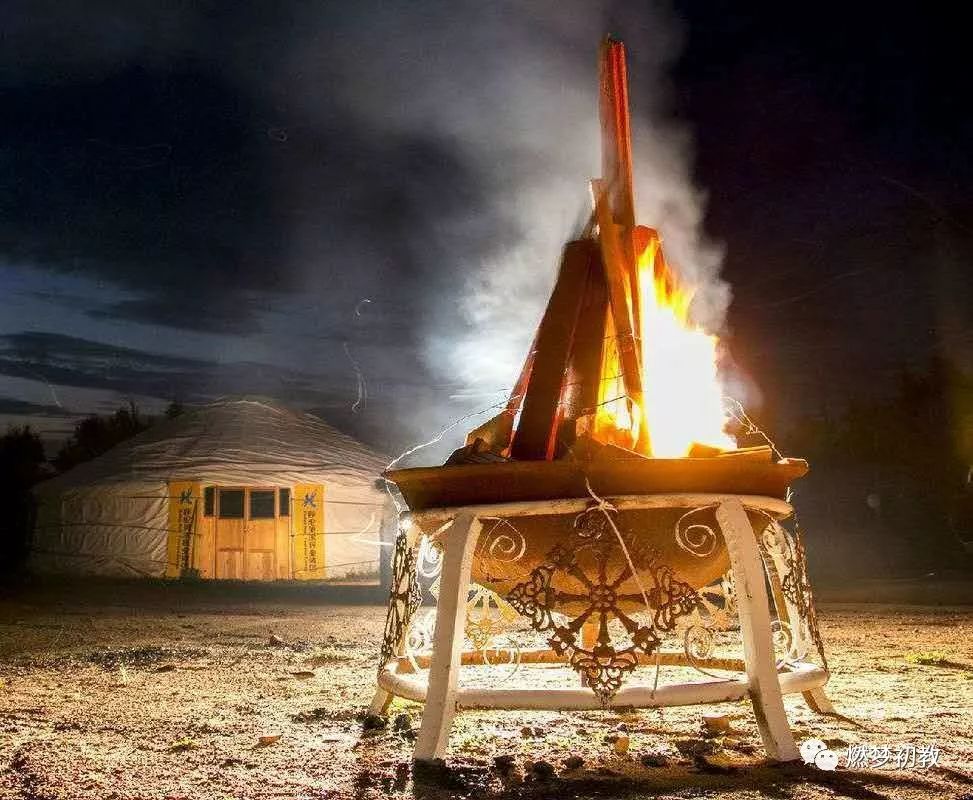 【蒙文】篝火是蒙古族传统文化之一 第8张