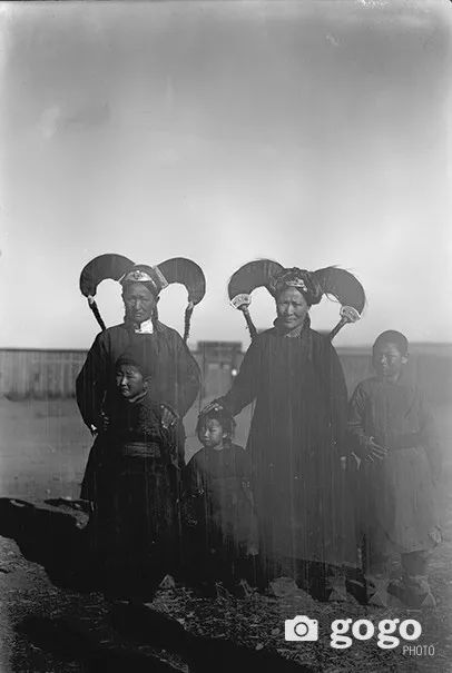 珍贵老照片：19世纪后期的蒙古妇女 第12张