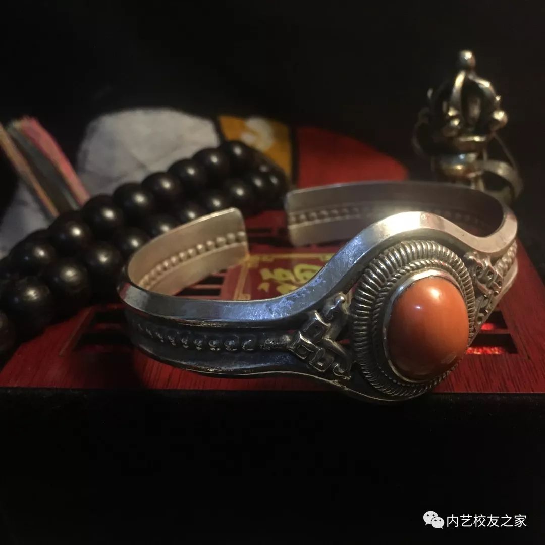 校友创新创业 |蒙古传统银饰工艺的继承者——白文泉 第9张
