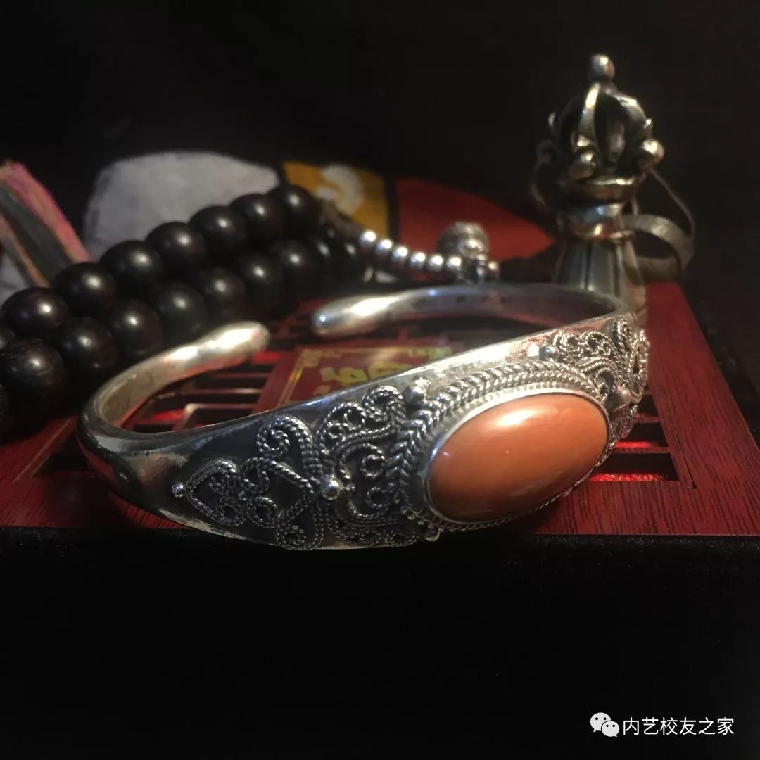 校友创新创业 |蒙古传统银饰工艺的继承者——白文泉 第11张