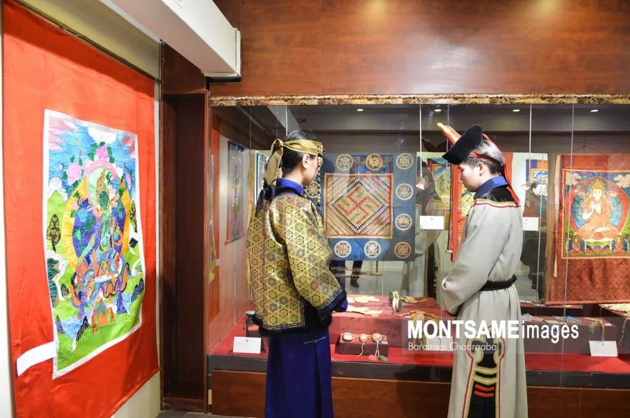博格达汗故宫举世无双的蒙古刺绣展欣赏，太精美了！ 第16张