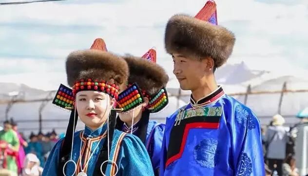 蒙古人这样办婚宴，场面相当震撼！