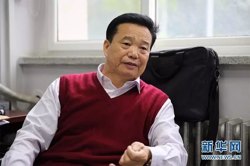 王满特嘎：我与北京那达慕“相知相爱”（蒙古文·图片）