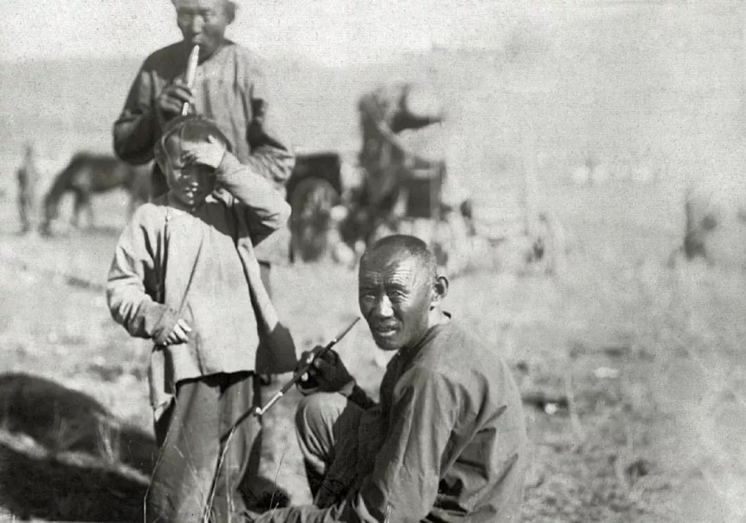 珍贵历史照片：百年前的蒙古那达慕